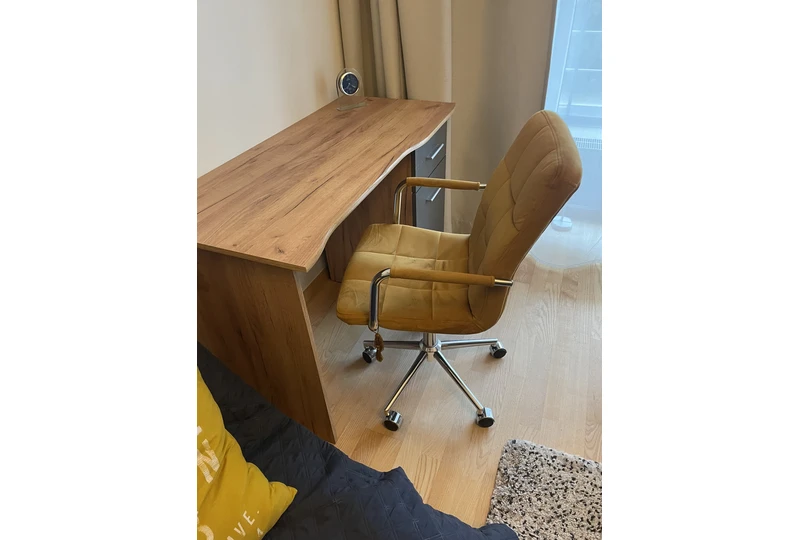 45 eur rasomas stalas su kede||Stalas su kede – puiki dovana