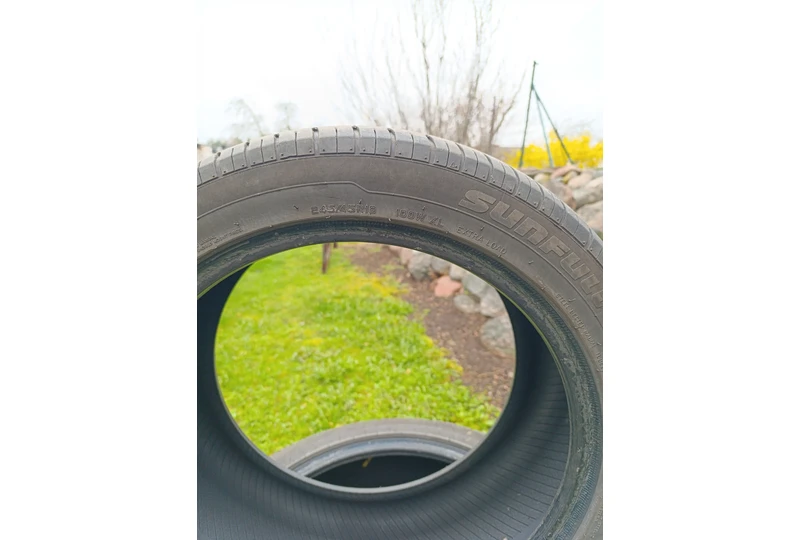 Vasarin?s padangos 245/45 R18 – vos 20€