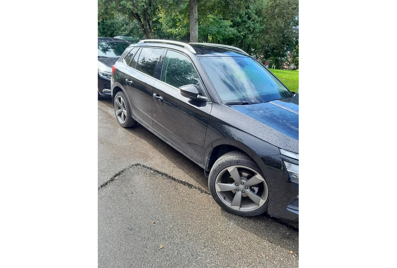 Naujas Skoda Kamiq 2025: tik 5000 km||Skoda Kamiq 1.5 Automatas: vos 5000 km||2025 Skoda Kamiq: ekonomiškas benzinas||Priekiniai varomi Kamiq: 5000 km garantija||Skoda Kamiq 2025: komfortas ir maža rida
