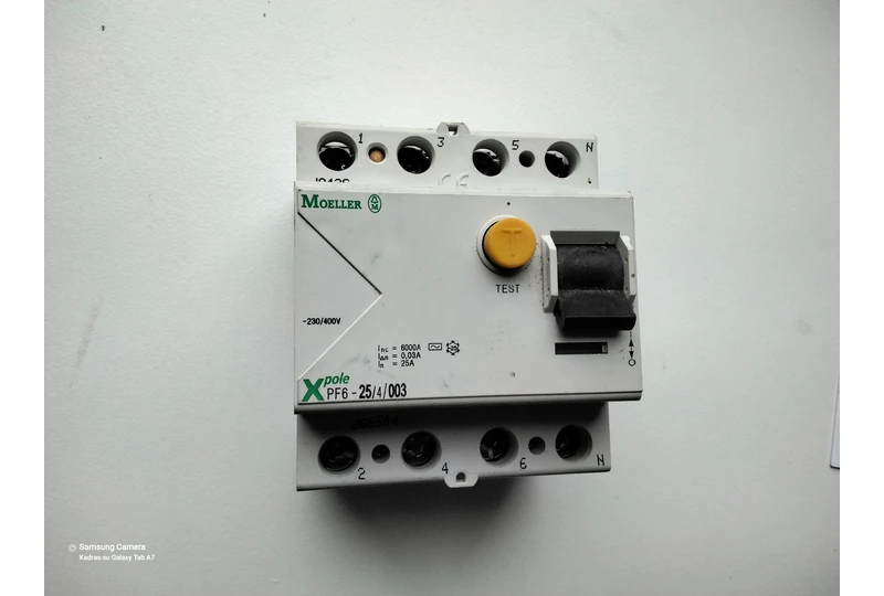 Patikrink PF6-25/4/003 rele kokybe||Srov?s nuotekio rel? PF6-25 – nauja!