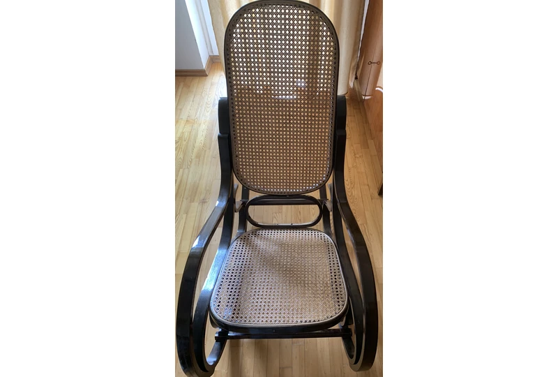 Išskirtin? supamoji k?d?: jaukumas||Medin? supamoji k?d?: pintas stilius||Patogi supamoji k?d?: supti save ir kit?||Kokybiška supamoji k?d?: mažai naudota