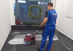 Profesionalus kilimų valymas su iClean||Atnaujinkite kilimą su iClean valymo paslaugomis||Gaukite švarų ir gaivų kilimą su iClean||Sugrąžinkite kilimo grožį su iClean||Patikimas kilimų valymas su iClean