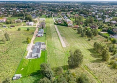 2 nam? valdos sklypai Kuprionišk?se, Vilniaus r.||10 ar? sklypai Kari? g. – tik 148 000 EUR||Parduodami 2 besiribojantys sklypai netoli Vilniaus||20 ar? teritorija namui ar dvibu?iui statyti||Sklypai Kari? g. – patogus privažiavimas, gera vieta||?sigykite vien? arba abu sklypus Kuprionišk?se||Nam? valdos sklypai Vilniaus rajone – puiki investicija||10 ar? sklypas Kari? g. 23 arba 25 – rinkit?s patys||Statykite nam? netoli Vilniaus – 2 sklypai po 10 ar?||Kuprioniški? sklypai – naujas gyvenam?j? nam? kvartalas