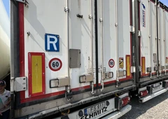 Patikrinkite puspriekabes Vilniuje jau šiandien||Naudotos Schmitz ir Krone puspriekab?s prieinamos||6 Schmitz + Krone 2017 – apži?ra Vilniuje||Puspriekab?s Eišiški? pl. – susitarkite d?l apži?ros||Kokybiškos Schmitz puspriekab?s nuo 2012 m.||Vilkiko priekabos Vilniuje – patikrinkite prieš pirkdami||Krone 2017 ir Schmitz – puikus pasirinkimas verslui||Apži?ra suderinus laik? – puspriekab?s Vilniuje||Skub?kite apži?r?ti – 7 puspriekab?s parduodamos