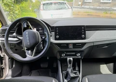 Naujas Škoda Kamiq 2025 – tik 5000 km!||Škoda Kamiq 1.5 automatas – vos 5000 km!||2025 Škoda Kamiq: kompaktiškas, ekonomiškas, paruoštas!||Patikimas Škoda Kamiq 2025 – maža rida, didelis komfortas!||Škoda Kamiq benzinas: 5000 km ir pilna komplektacija!