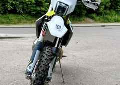 Greitas Husqvarna TE300 enduro - važiuok dabar