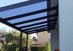 Moderni aliuminio stoginė – ilgaamžiškumas be priežiūros