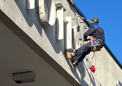 Aukštalipų ir alpinistų Kaledų dekoracijos