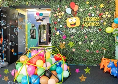 Just dance šventė vaikams su balionų lankstymu